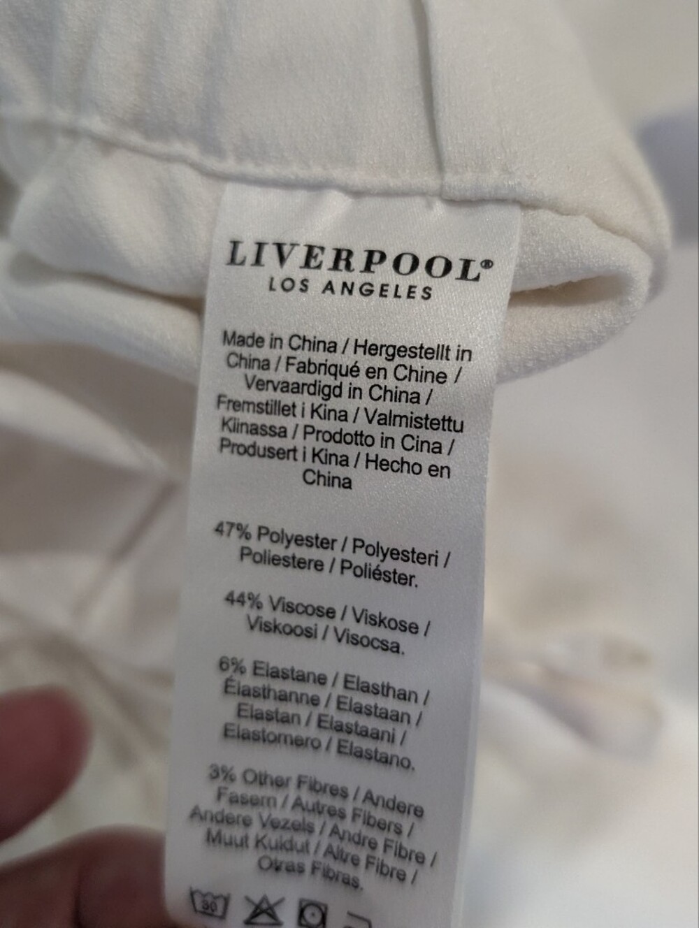 Liverpool White Wide Leg Elastic Waist Ankle Pants - Picture 4 of 8